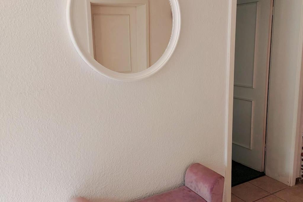 Zentrale Ferienwohnung - Direkt Am See Und Schloss Schwerin  Exterior foto