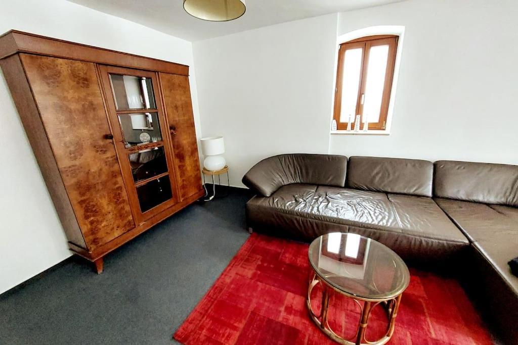 Zentrale Ferienwohnung - Direkt Am See Und Schloss Schwerin  Exterior foto